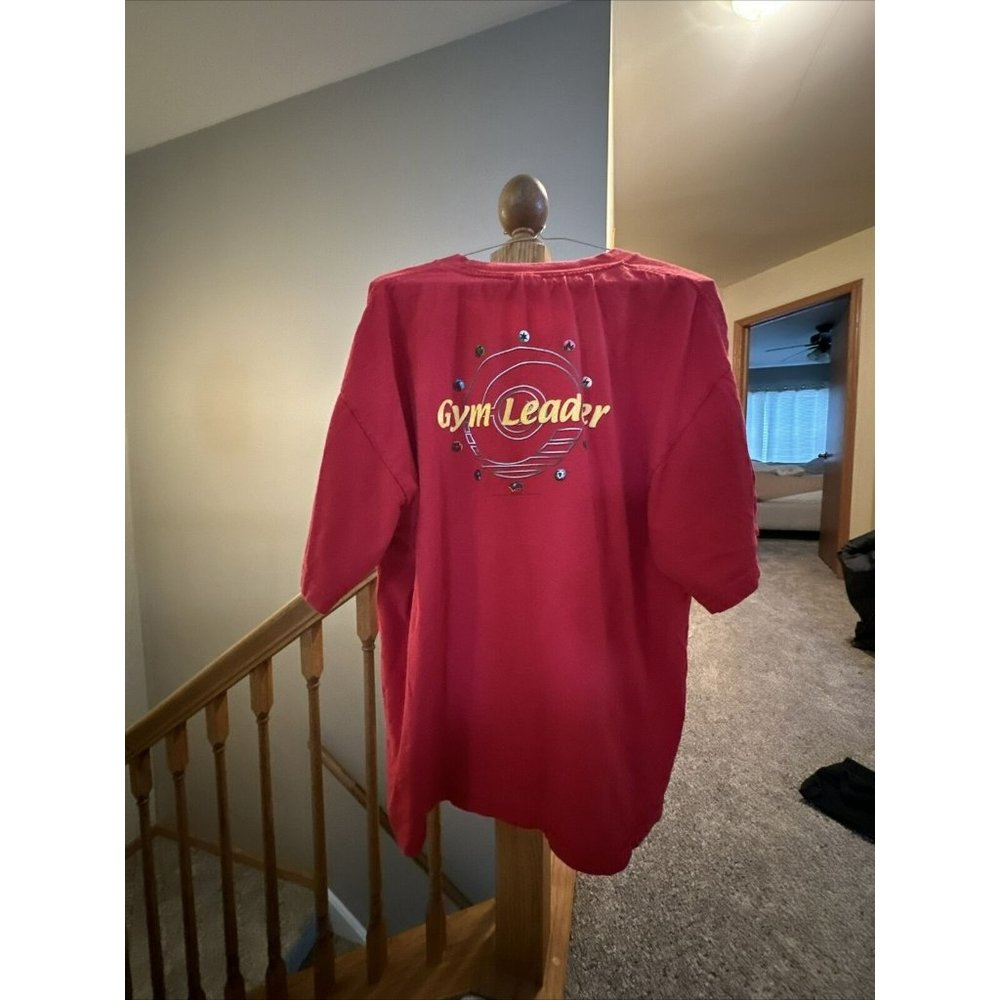 Vintage Official Pokemon T-Shirt Red Trading Card Game League Gym Leader (XL)